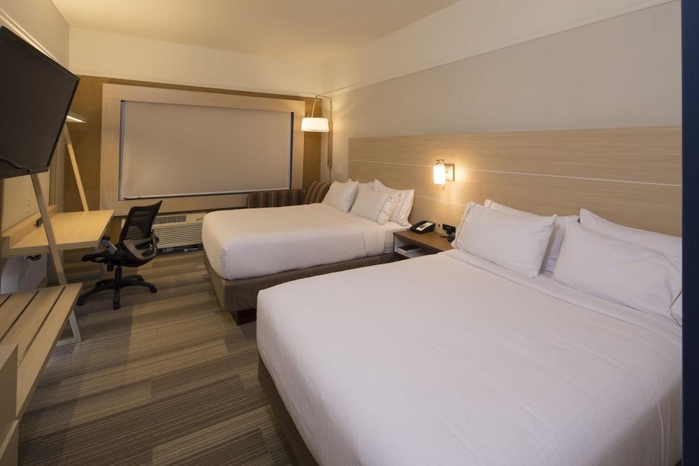 Holiday Inn Express & Suites Alpena - Downtown By Ihg Ngoại thất bức ảnh