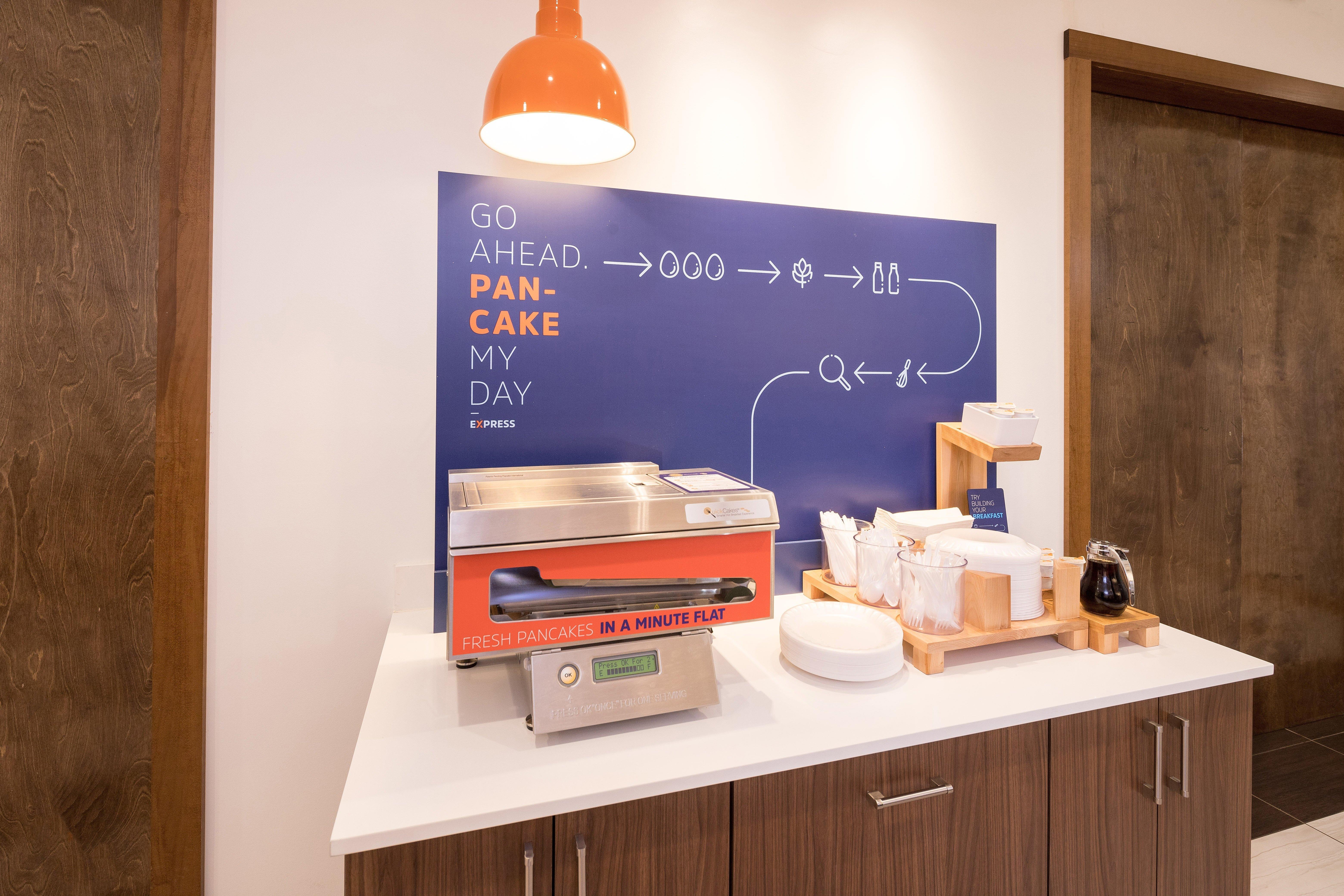Holiday Inn Express & Suites Alpena - Downtown By Ihg Ngoại thất bức ảnh