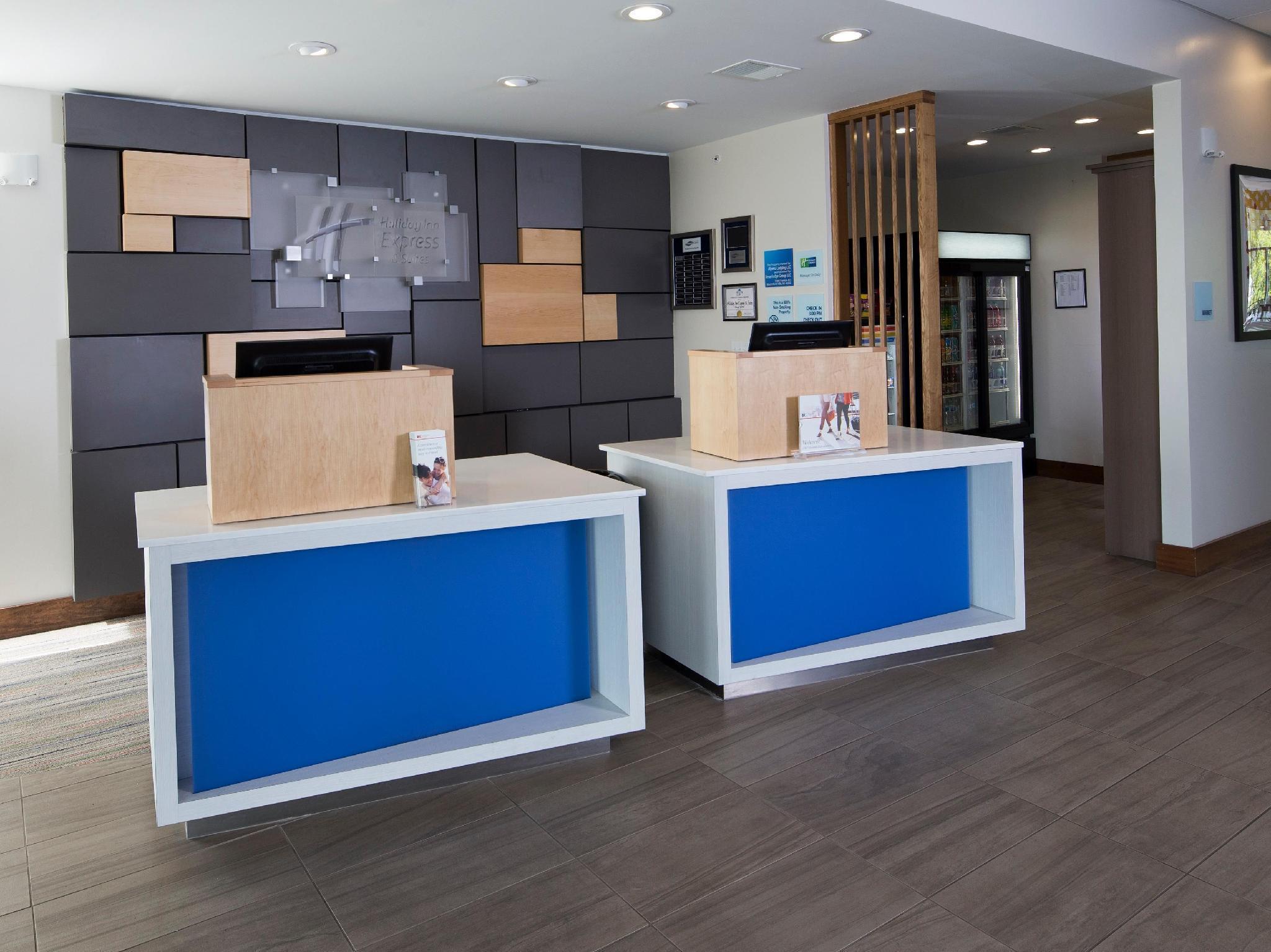 Holiday Inn Express & Suites Alpena - Downtown By Ihg Ngoại thất bức ảnh