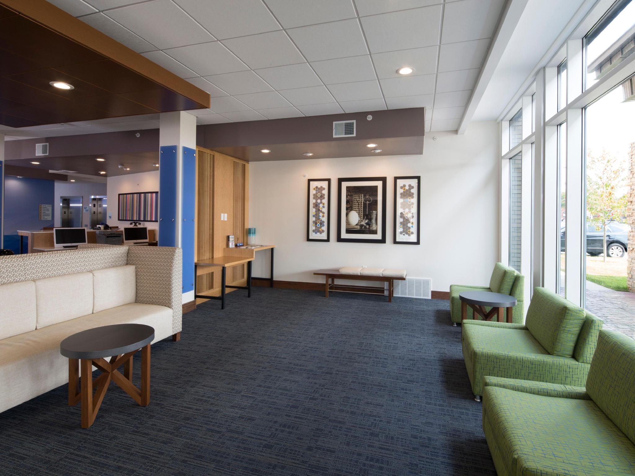 Holiday Inn Express & Suites Alpena - Downtown By Ihg Ngoại thất bức ảnh