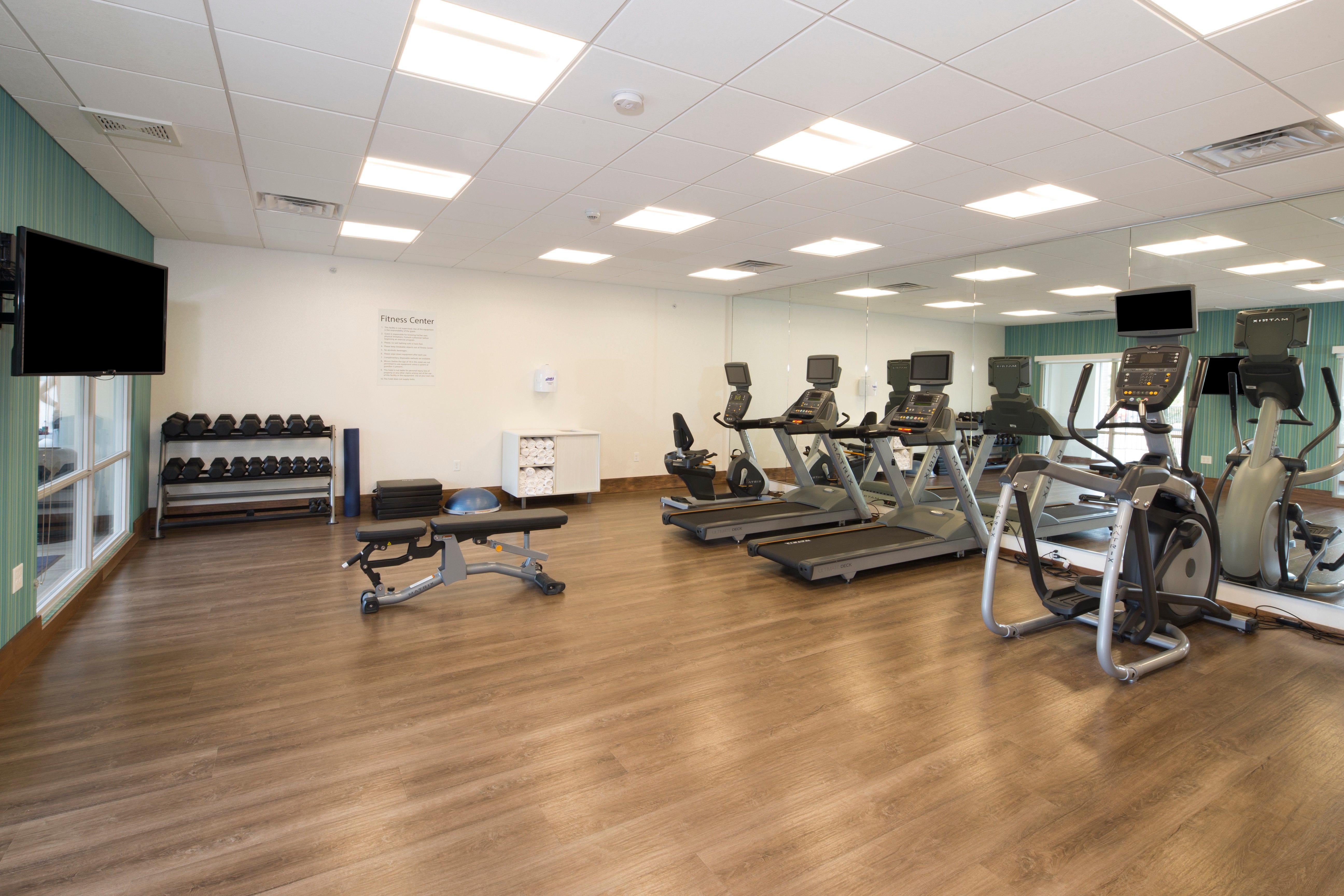 Holiday Inn Express & Suites Alpena - Downtown By Ihg Ngoại thất bức ảnh